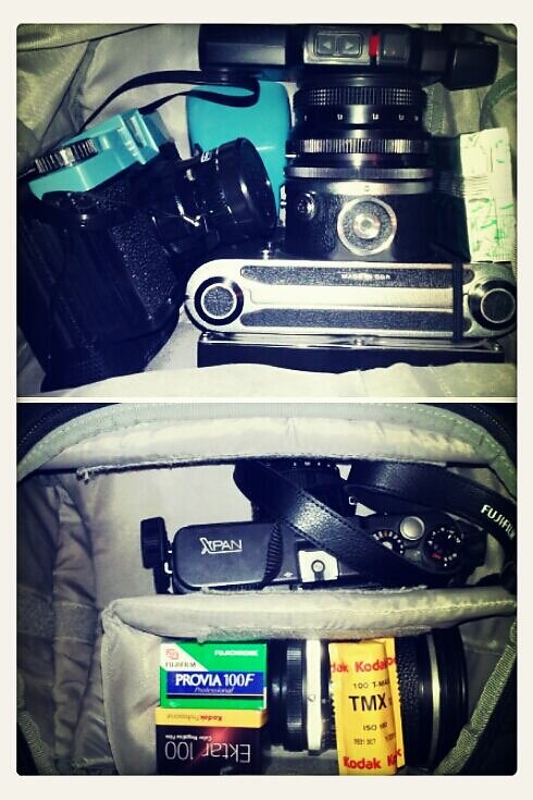 le sac photo des vacances. #Xpan #pentacon six #Diana F+ #believeinfilm #cameraporn